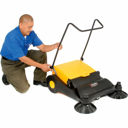 Global Industrial Push Sweeper - Image 6